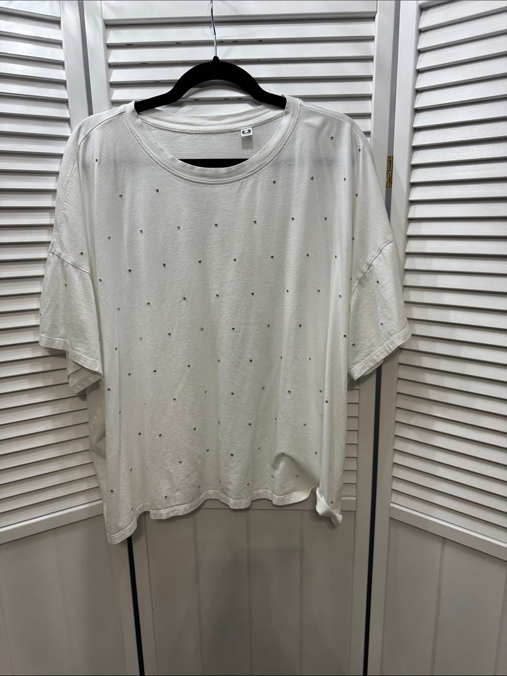 Addition Elle White Short Sleeve Tee with Tiny Dot Embellishments